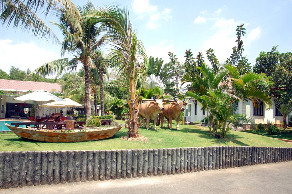 Sao Mai Phu My Resort Phú Mỹ Exterior foto