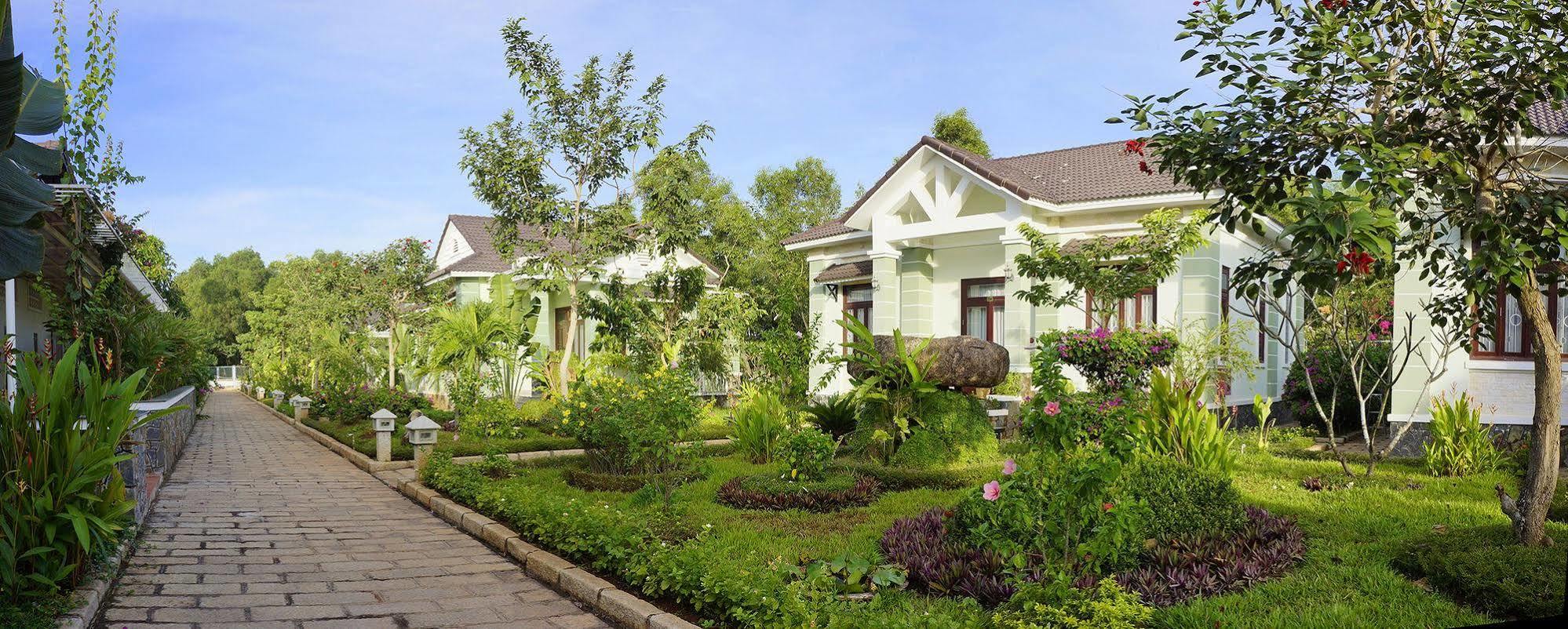 Sao Mai Phu My Resort Phú Mỹ Exterior foto